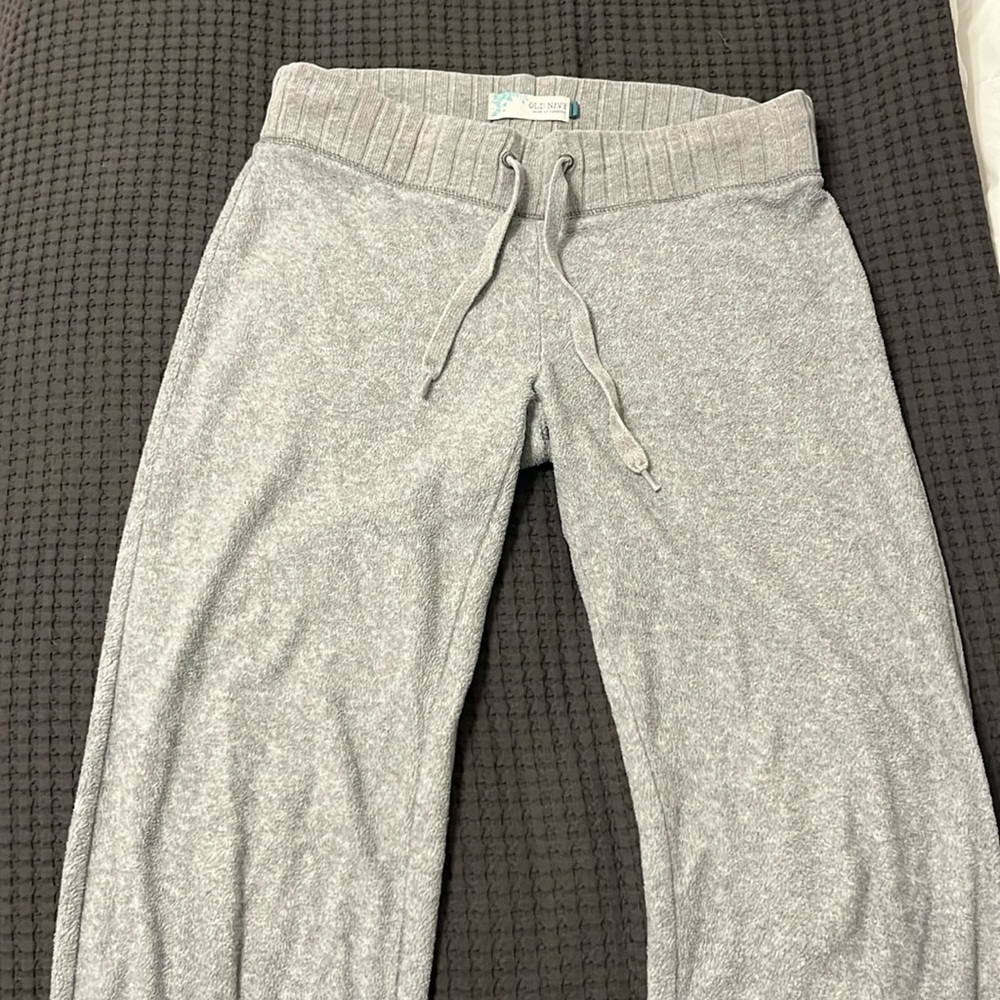 Women’s sweatpant joggers